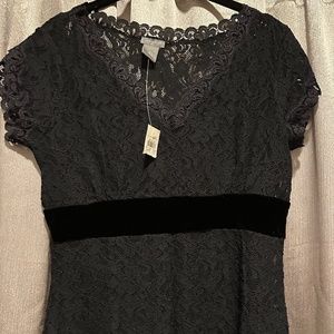 Ann Taylor Black Lace Capped Sleeve Top - NWT
